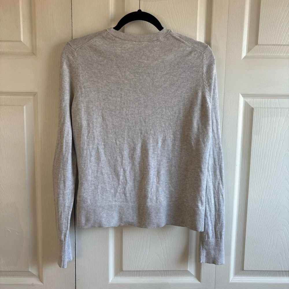 Gap Crewneck Grey Cardigan Button Cotton M Academia Career Office Teacher Soft - Picture 6 of 8
